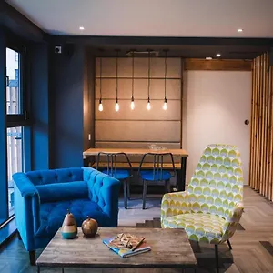 Apartment Bright And Ensuite Bedrooms At Mcdonald Road In, Edinburgh